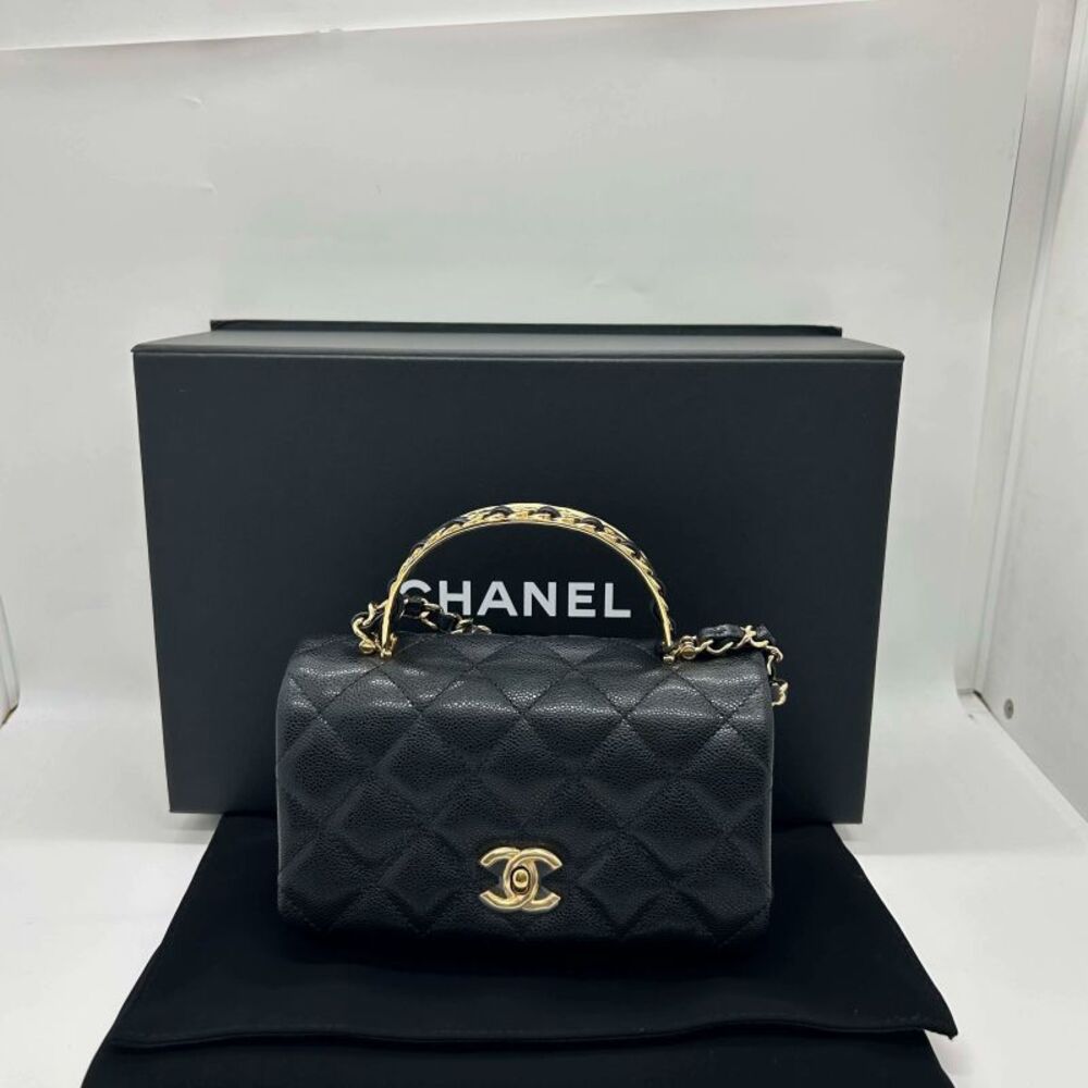 Chanel Women Pre-Loved Bag Very Good Condition